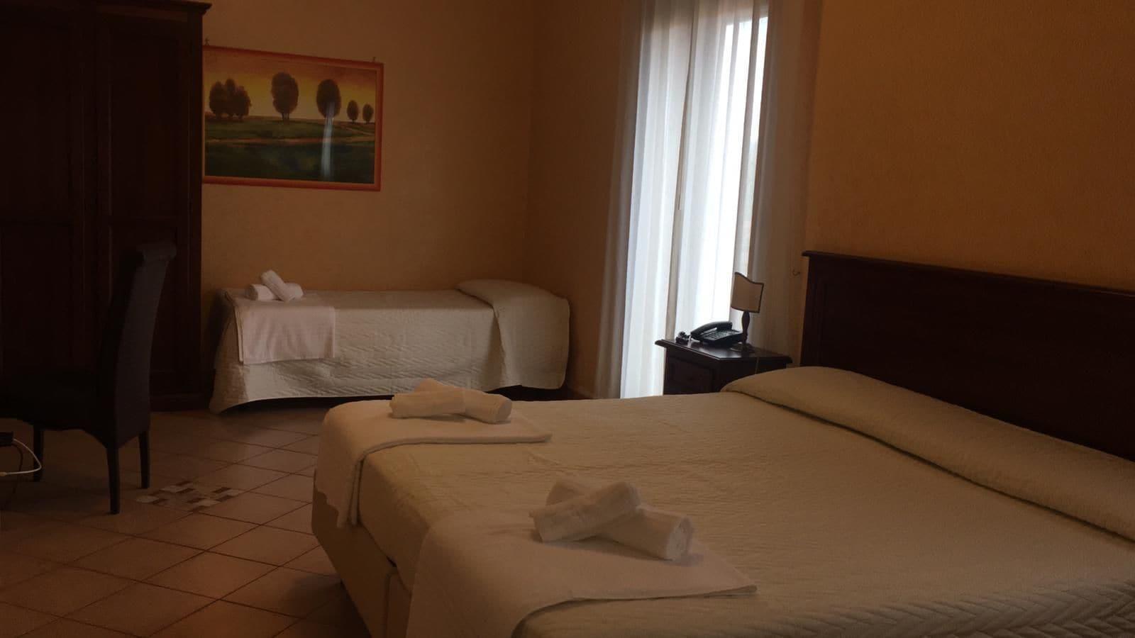 קסטלבונו Hotel Paradiso Delle Madonie מראה חיצוני תמונה